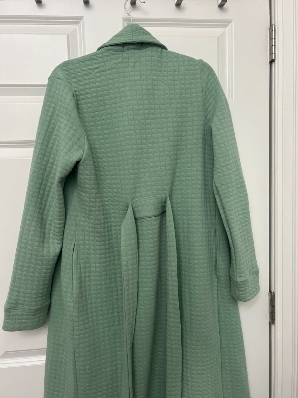 Lake Spa Robe Size Small - Picture 2 of 8